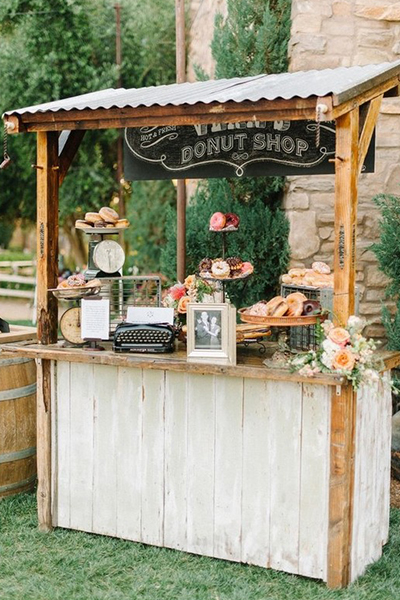 25+ Doughnut Ideas Your Guests Will Go Nuts Over | BridalGuide