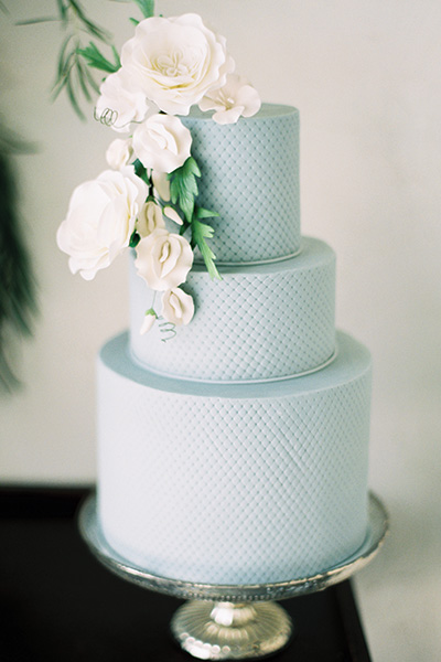 Pin-Dot Wedding Cake