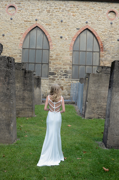 Barbara Kavchok Modern Bows