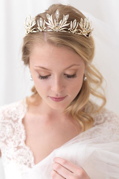 25 Bridal Tiaras Fit for the Everyday Princess | BridalGuide