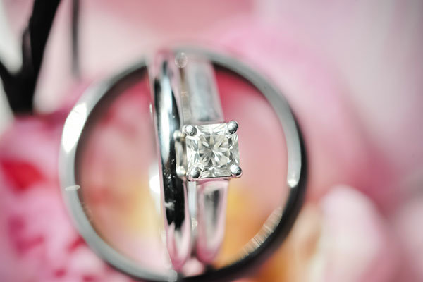 Solitaire Engagement Ring & Wedding Bands