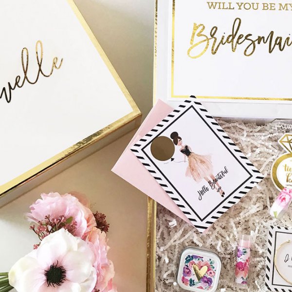 David's Bridal Bridesmaid Gift Box