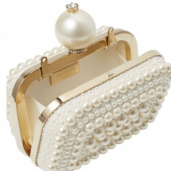 jimmp choo pearl clutch