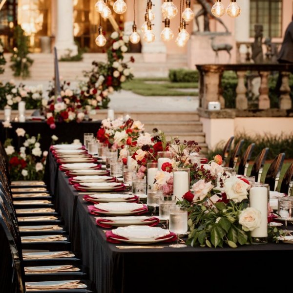 glam wedding decor