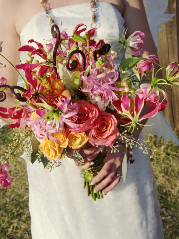 Rustic Halloween Wedding: Aspen & Brad