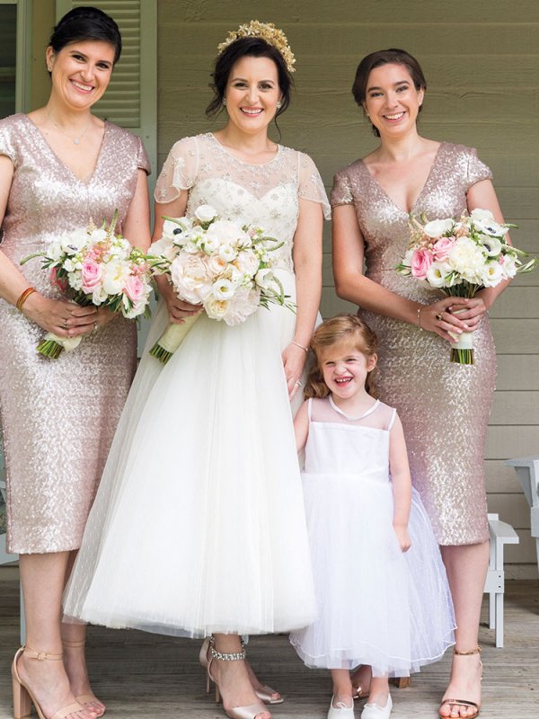 Bride with bridal party