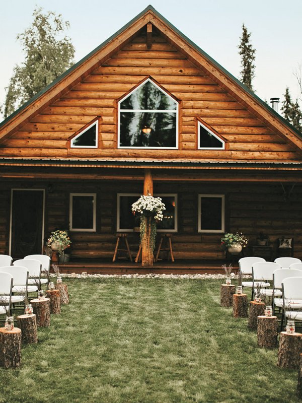 Woodland Retreat: Robin & Cole in Fairbanks, AK