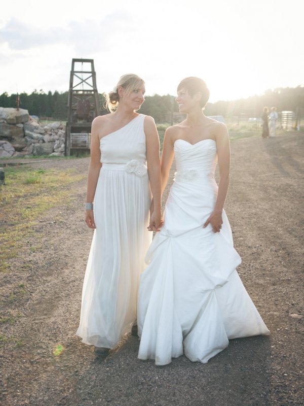 Simply Beautiful: Liz and Sarah in Evergreen, CO