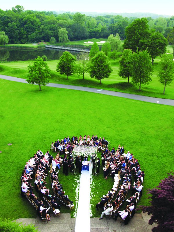 Green Scene: Jennifer & Steven in Rye Brook, NY