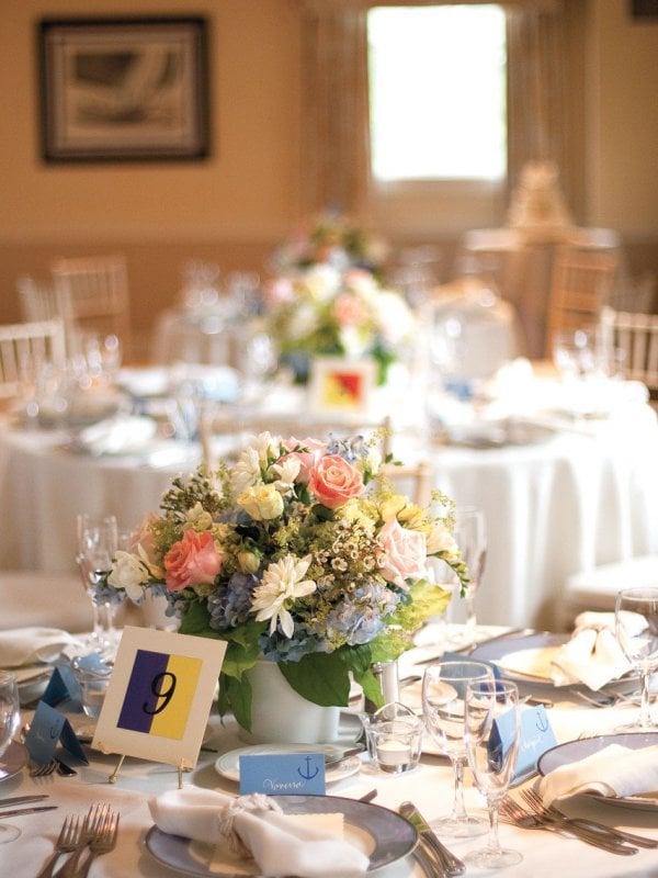 Beach Fete: Elizabeth & Michael in Cape Cod, MA