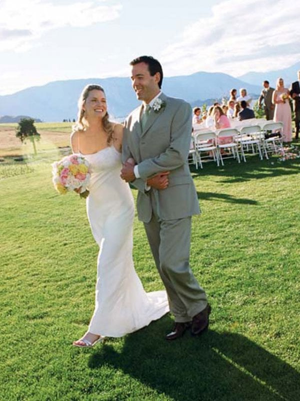 Vineyard Vows: Sarah & Chris in Lake Chelan, WA