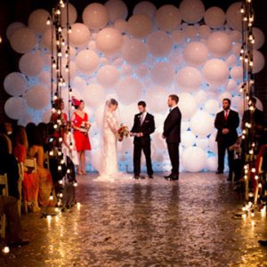 balloon wedding ceremony decor
